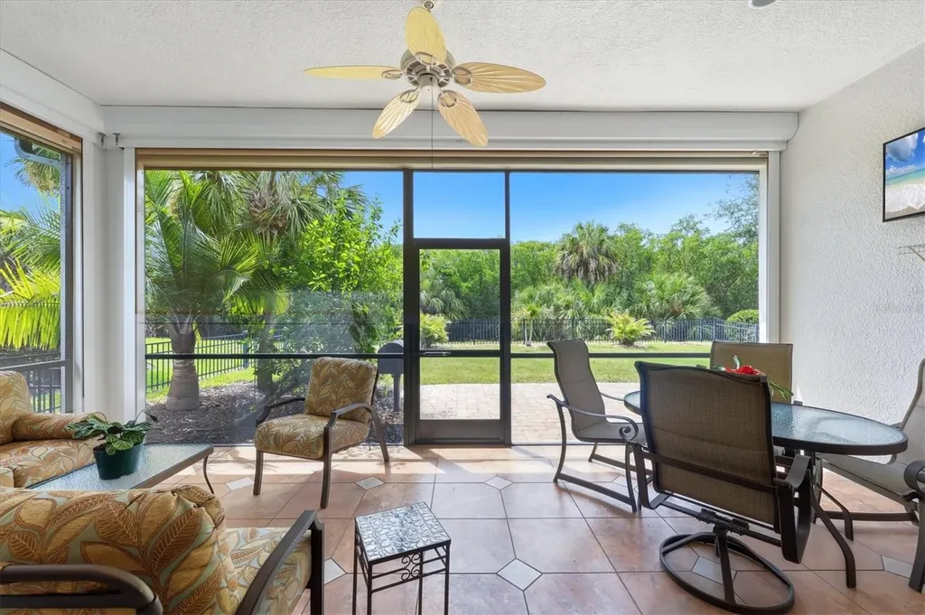 5029 Lake Overlook Avenue Bradenton FL 34208