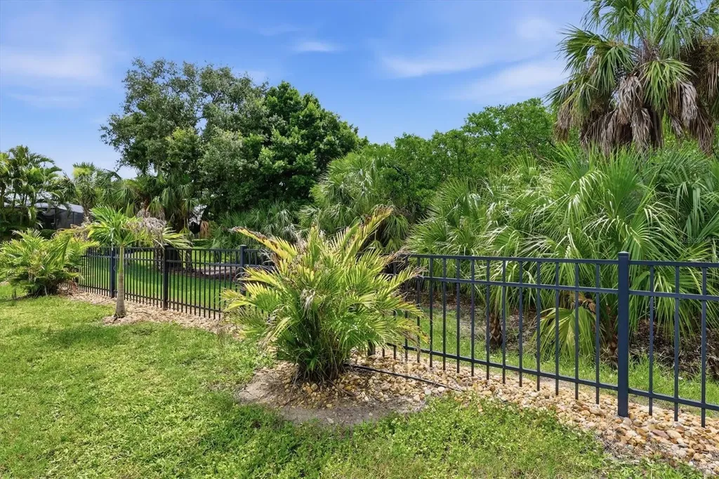 5029 Lake Overlook Avenue Bradenton FL 34208