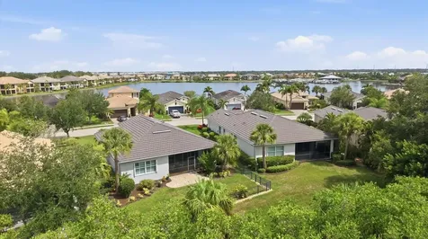 5029 Lake Overlook Avenue Bradenton FL 34208