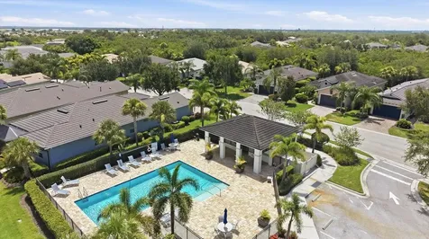 5029 Lake Overlook Avenue Bradenton FL 34208