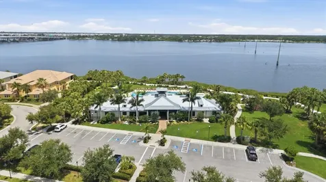 5029 Lake Overlook Avenue Bradenton FL 34208
