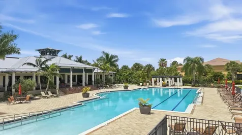 5029 Lake Overlook Avenue Bradenton FL 34208