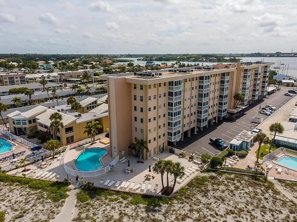1255 Tarpon Center Drive Venice FL 34285