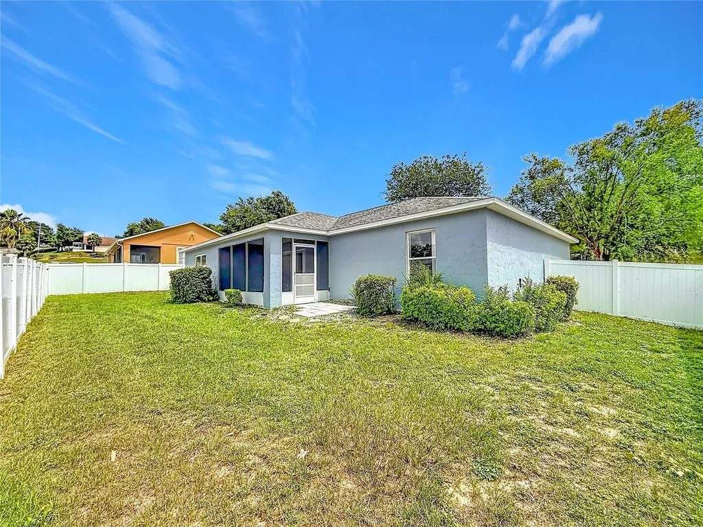 1364 Hillview Drive Clermont FL 34711