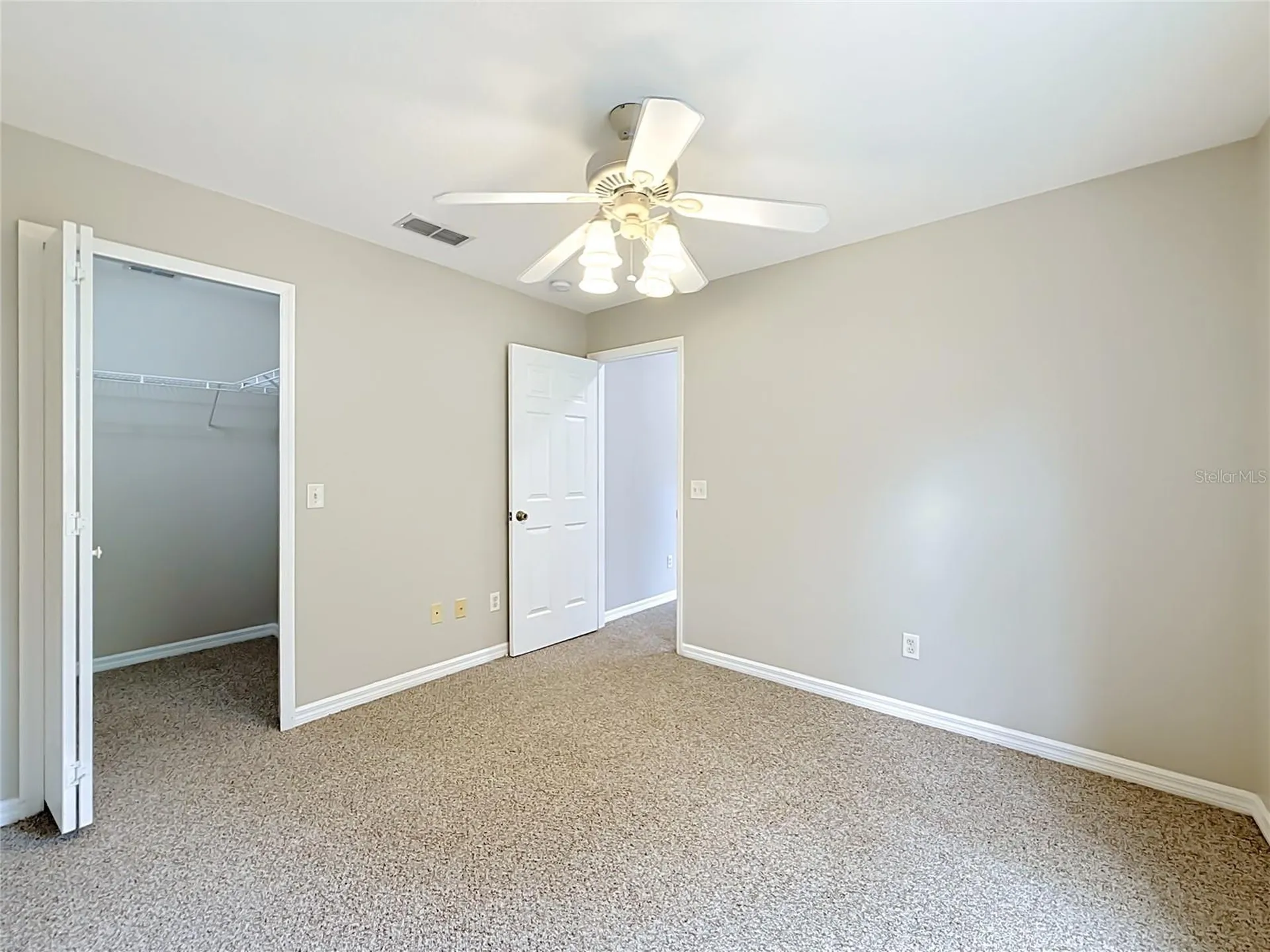 1364 Hillview Drive Clermont FL 34711