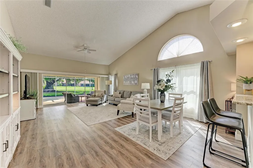 4909 Clubview Court E Bradenton FL 34203