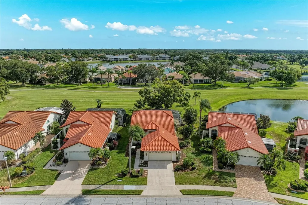 4909 Clubview Court E Bradenton FL 34203