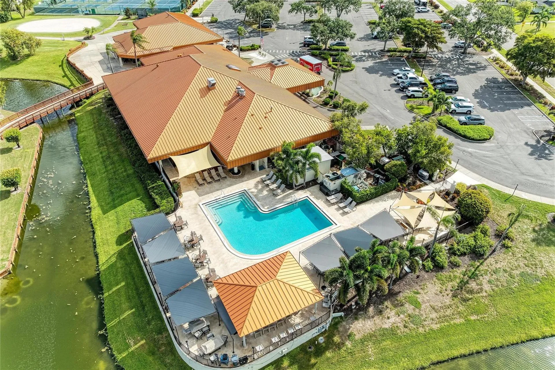 4909 Clubview Court E Bradenton FL 34203