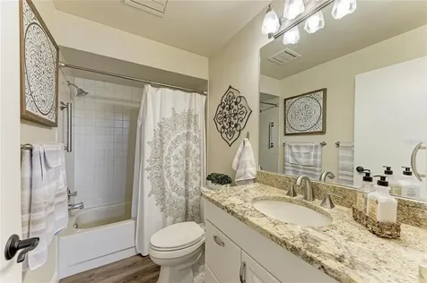 4909 Clubview Court E Bradenton FL 34203