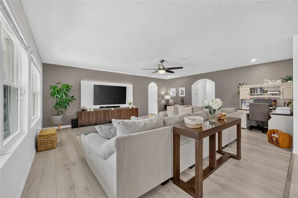 4222 NE 29th Place Ocala FL 34470