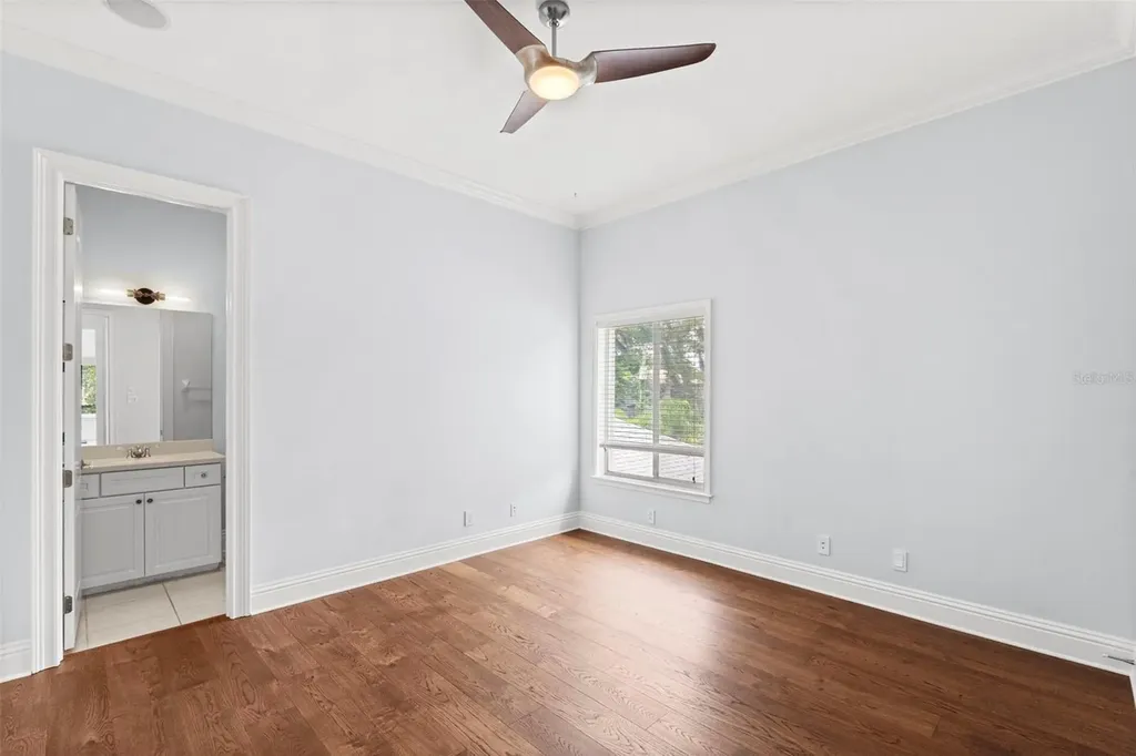 4406 W Azeele Street Tampa FL 33609