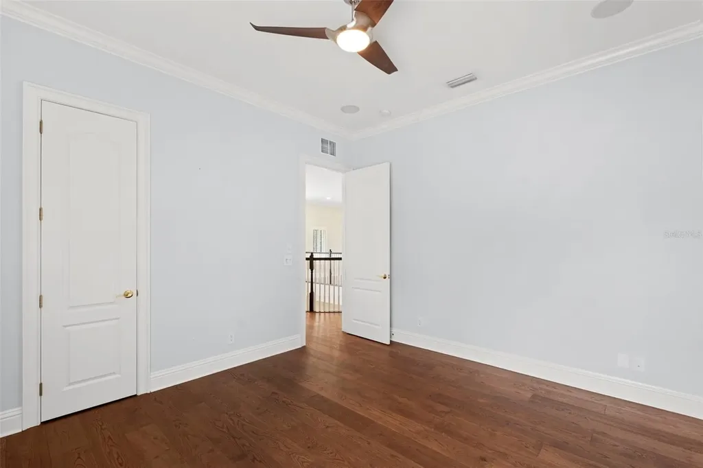 4406 W Azeele Street Tampa FL 33609
