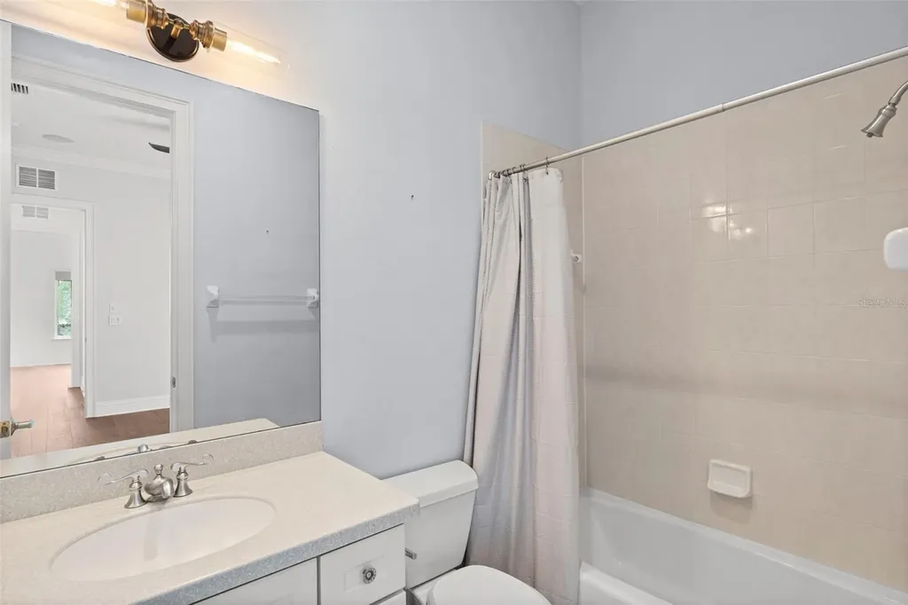 4406 W Azeele Street Tampa FL 33609