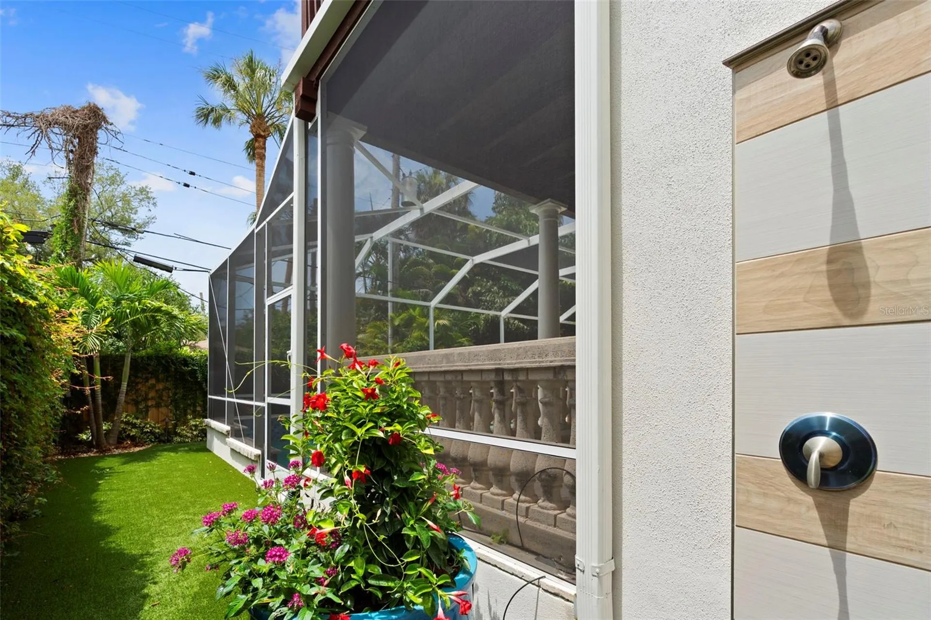 4406 W Azeele Street Tampa FL 33609