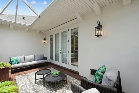 4406 W Azeele Street Tampa FL 33609
