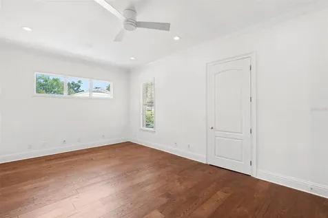 4406 W Azeele Street Tampa FL 33609