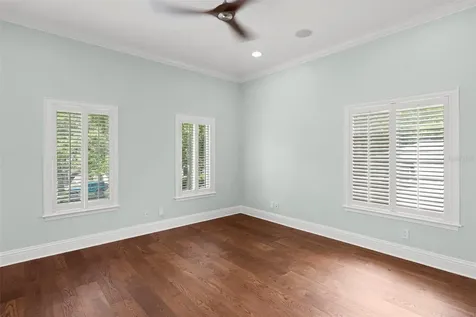 4406 W Azeele Street Tampa FL 33609