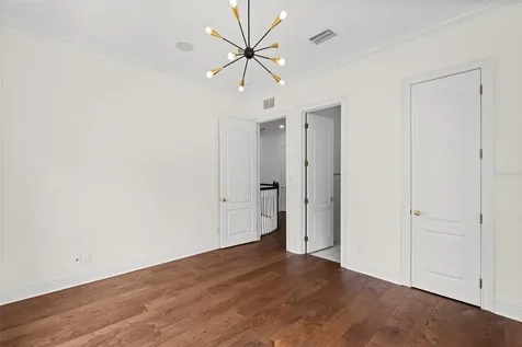 4406 W Azeele Street Tampa FL 33609