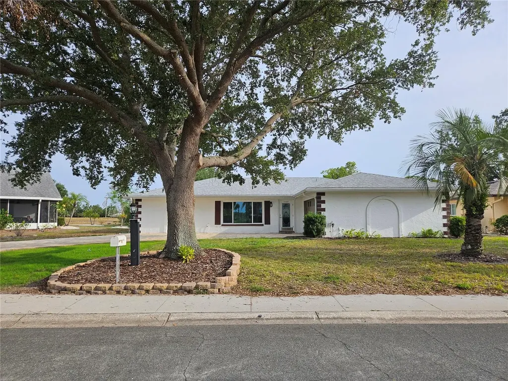 1508 Flamingo Lane Sun City Center FL 33573