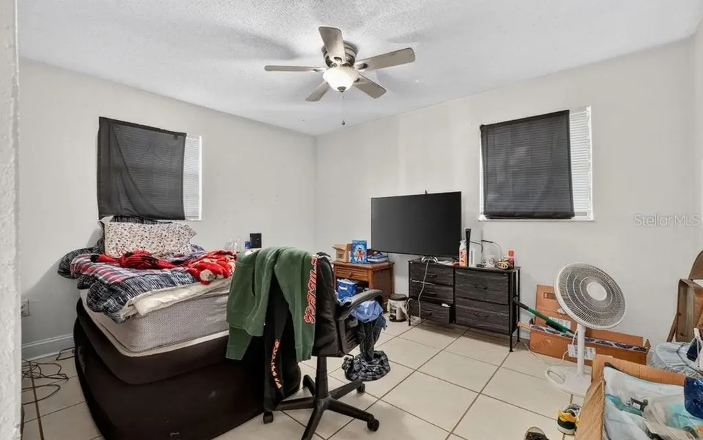 912 Royal Oak Court Holly Hill FL 32117