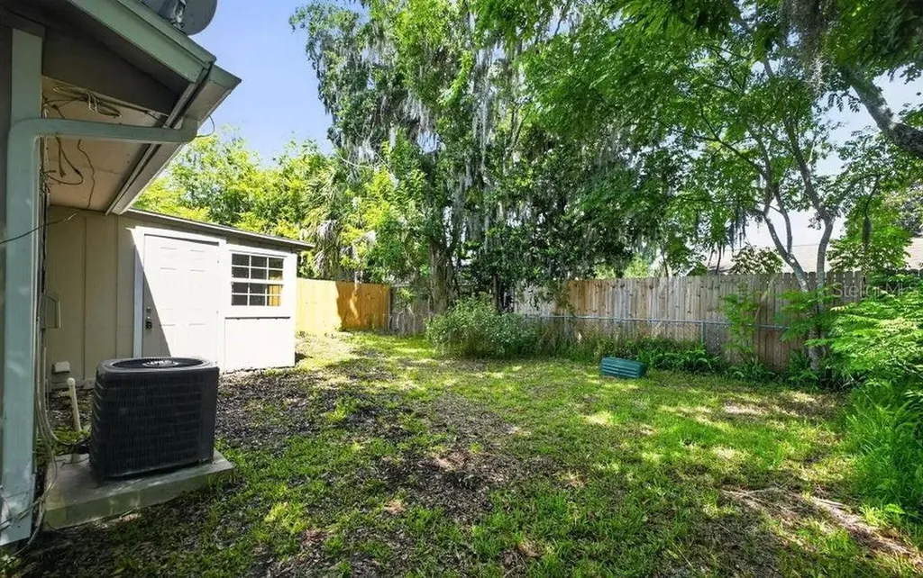 912 Royal Oak Court Holly Hill FL 32117