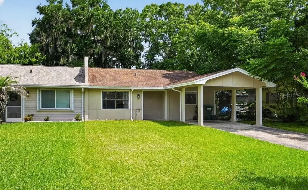 912 Royal Oak Court Holly Hill FL 32117