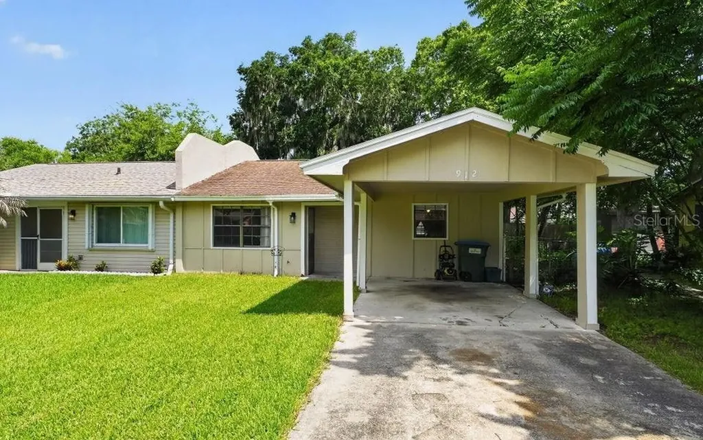 912 Royal Oak Court Holly Hill FL 32117