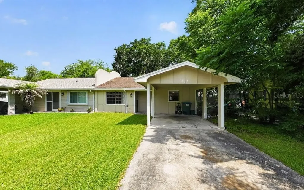 912 Royal Oak Court Holly Hill FL 32117