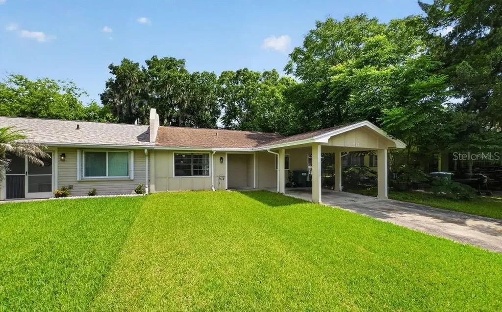 912 Royal Oak Court Holly Hill FL 32117