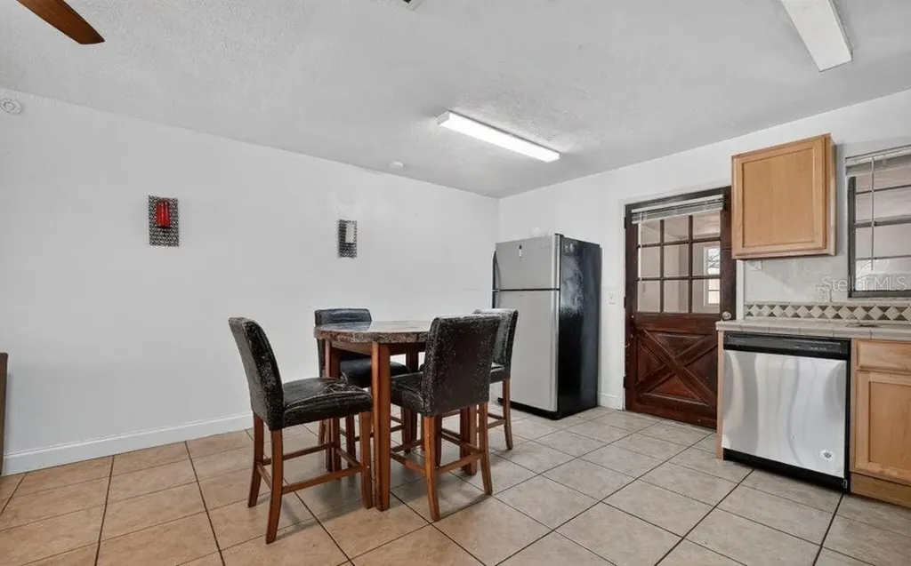 912 Royal Oak Court Holly Hill FL 32117