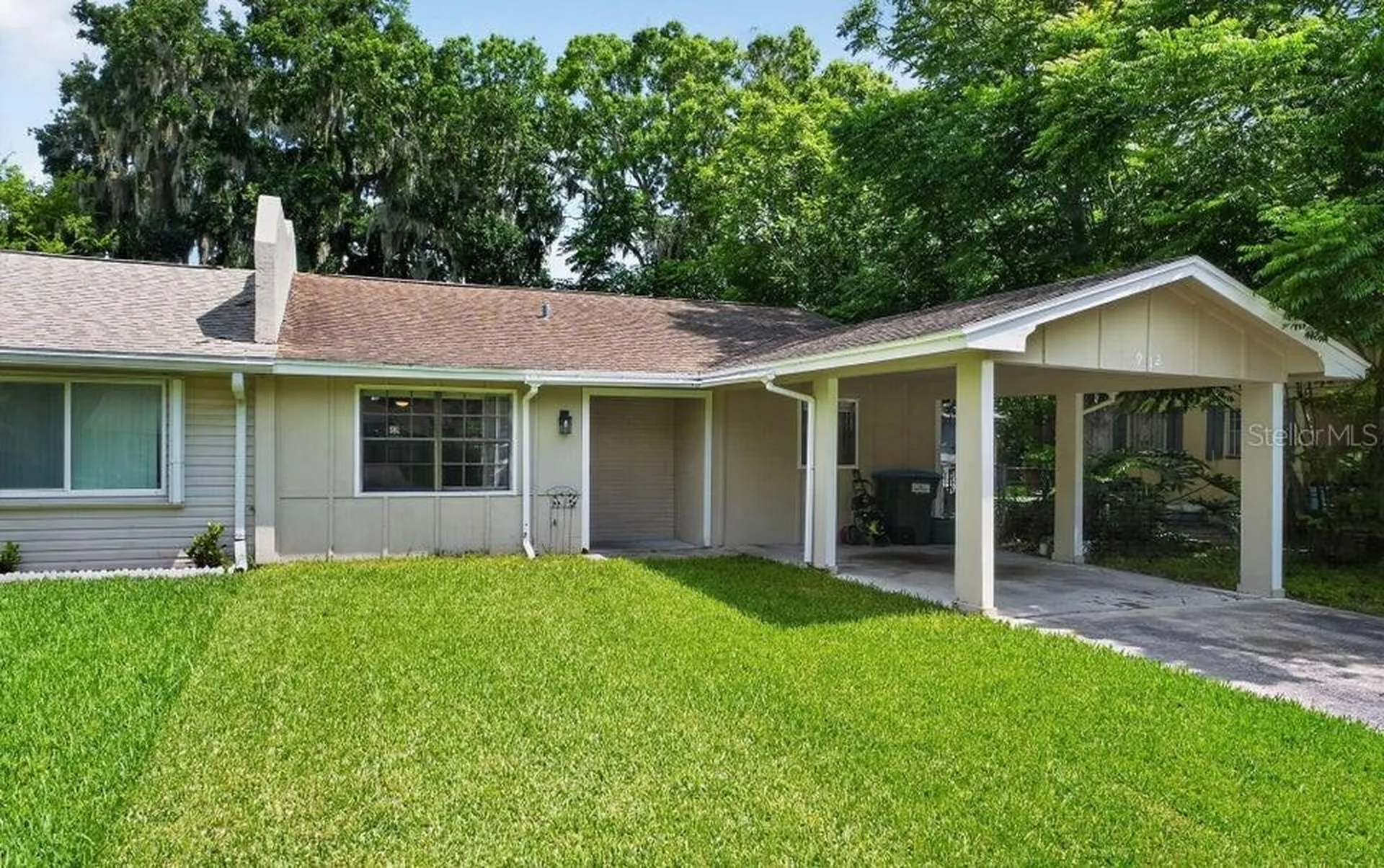 912 Royal Oak Court Holly Hill FL 32117
