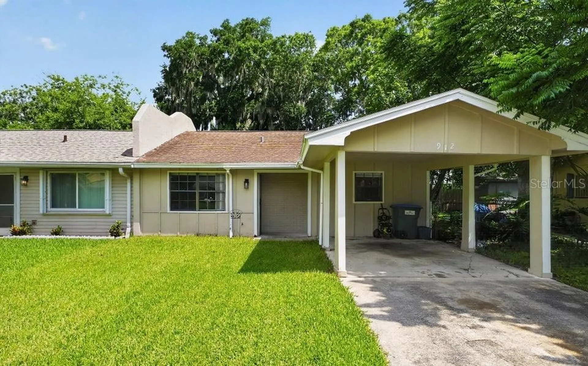 912 Royal Oak Court Holly Hill FL 32117