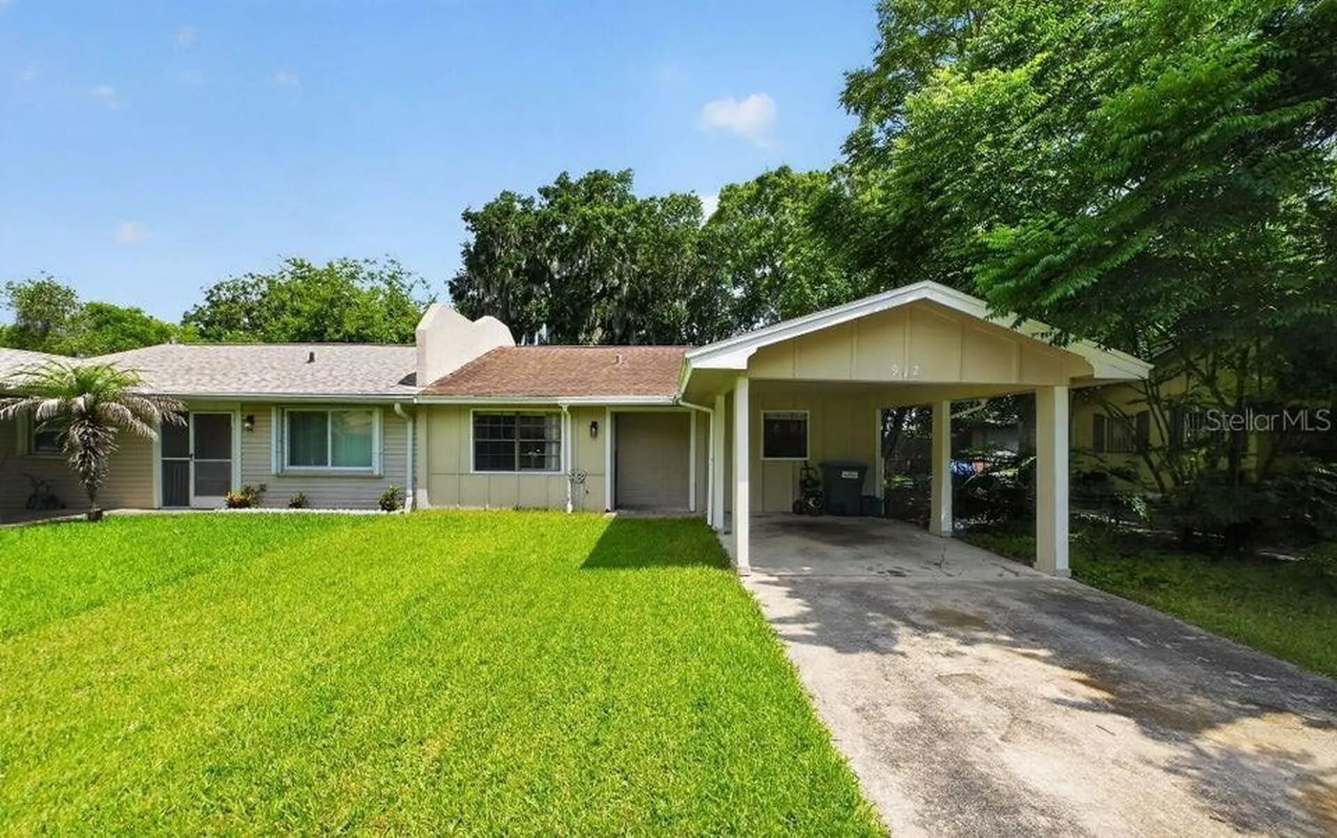 912 Royal Oak Court Holly Hill FL 32117