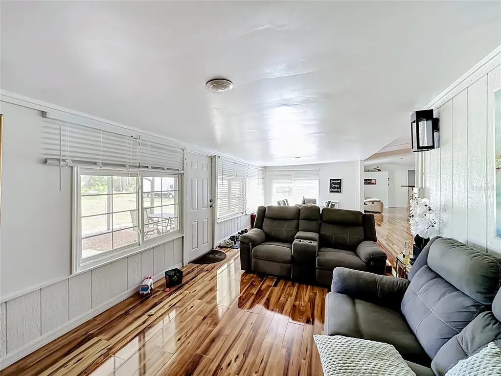 151 Lake Susan Road Hawthorne FL 32640