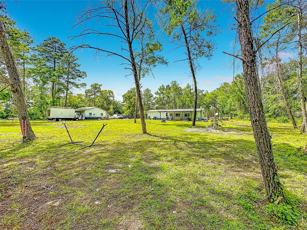 151 Lake Susan Road Hawthorne FL 32640