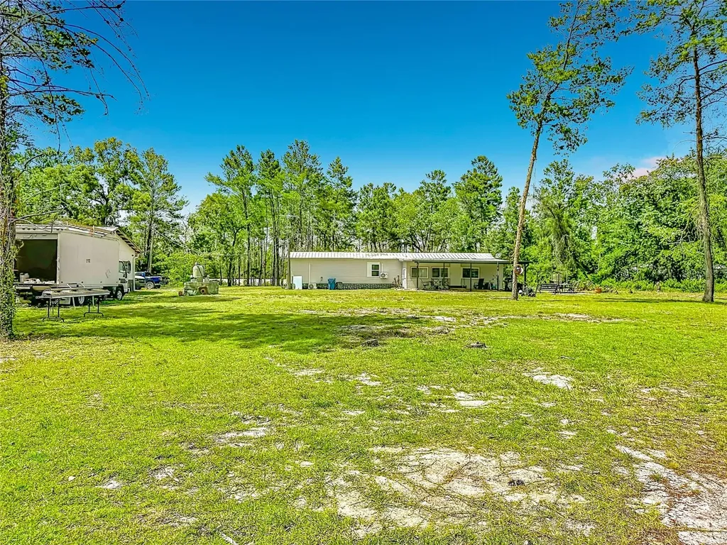 151 Lake Susan Road Hawthorne FL 32640