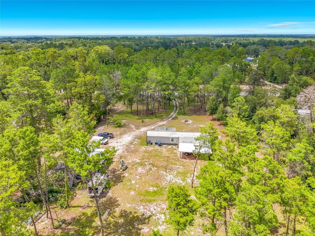 151 Lake Susan Road Hawthorne FL 32640