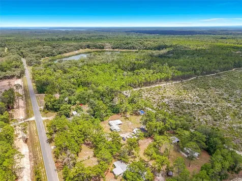151 Lake Susan Road Hawthorne FL 32640