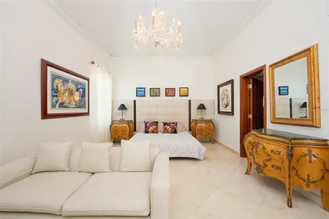 24 Paseo Las Palmas Dorado PR 00646