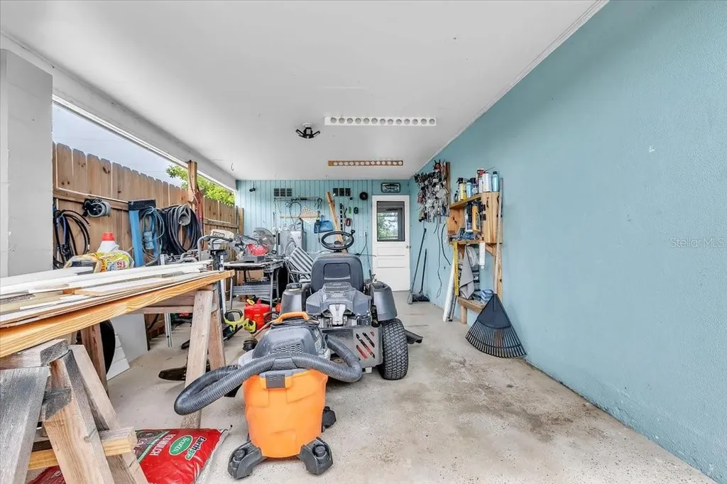 1144 Pine Street Englewood FL 34223