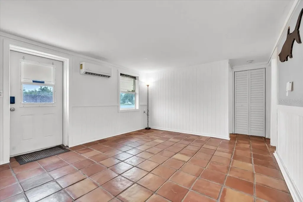 1144 Pine Street Englewood FL 34223