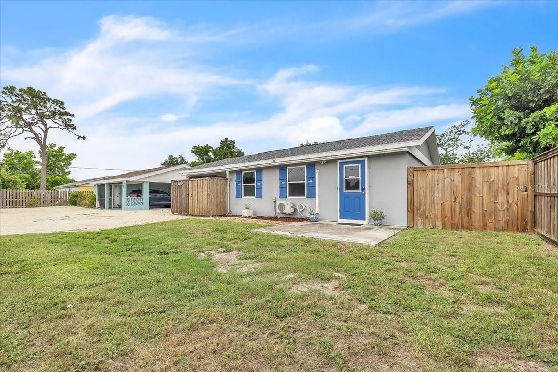 1144 Pine Street Englewood FL 34223