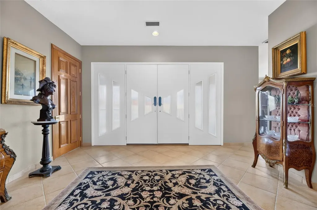 903 Capriccio Lane Apollo Beach FL 33572