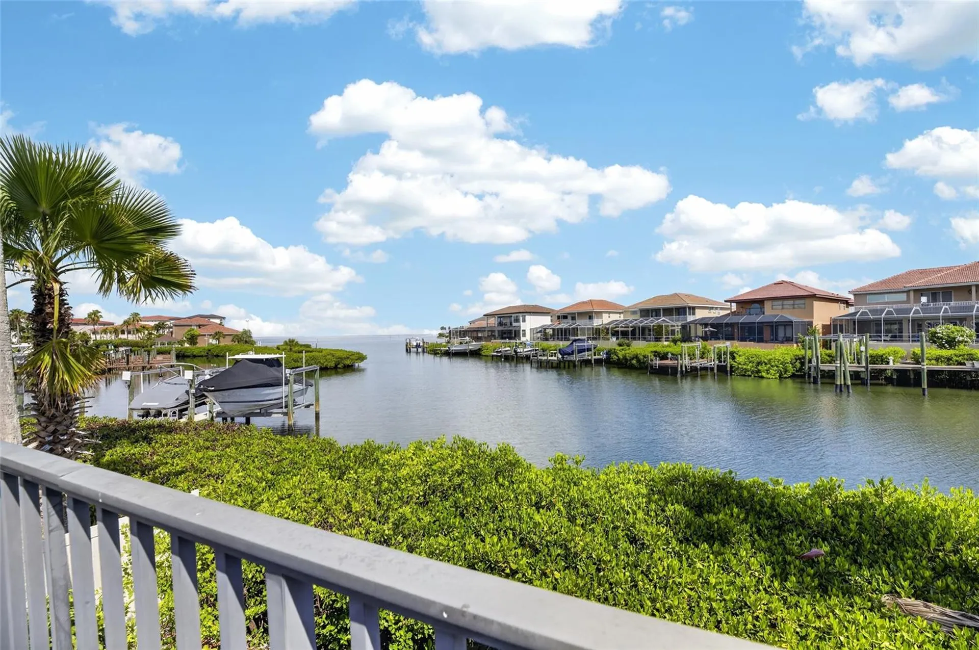 903 Capriccio Lane Apollo Beach FL 33572