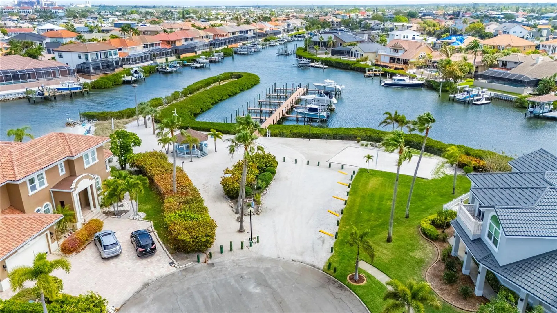903 Capriccio Lane Apollo Beach FL 33572