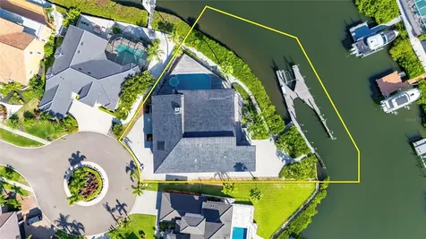 903 Capriccio Lane Apollo Beach FL 33572