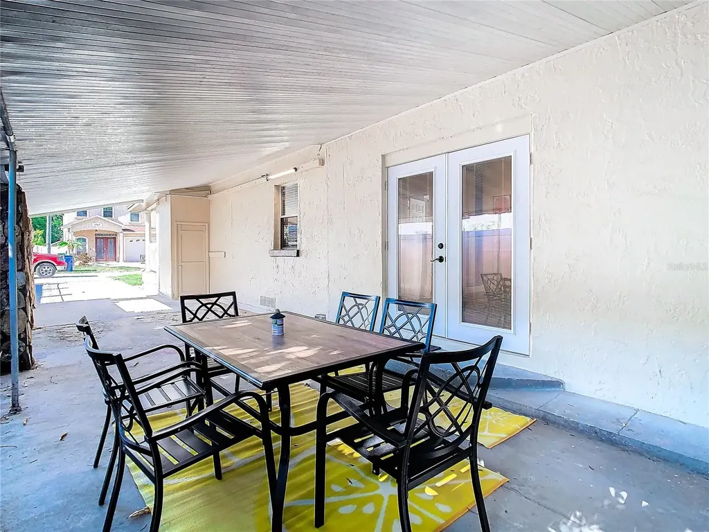 3321 W Aileen Street Tampa FL 33607