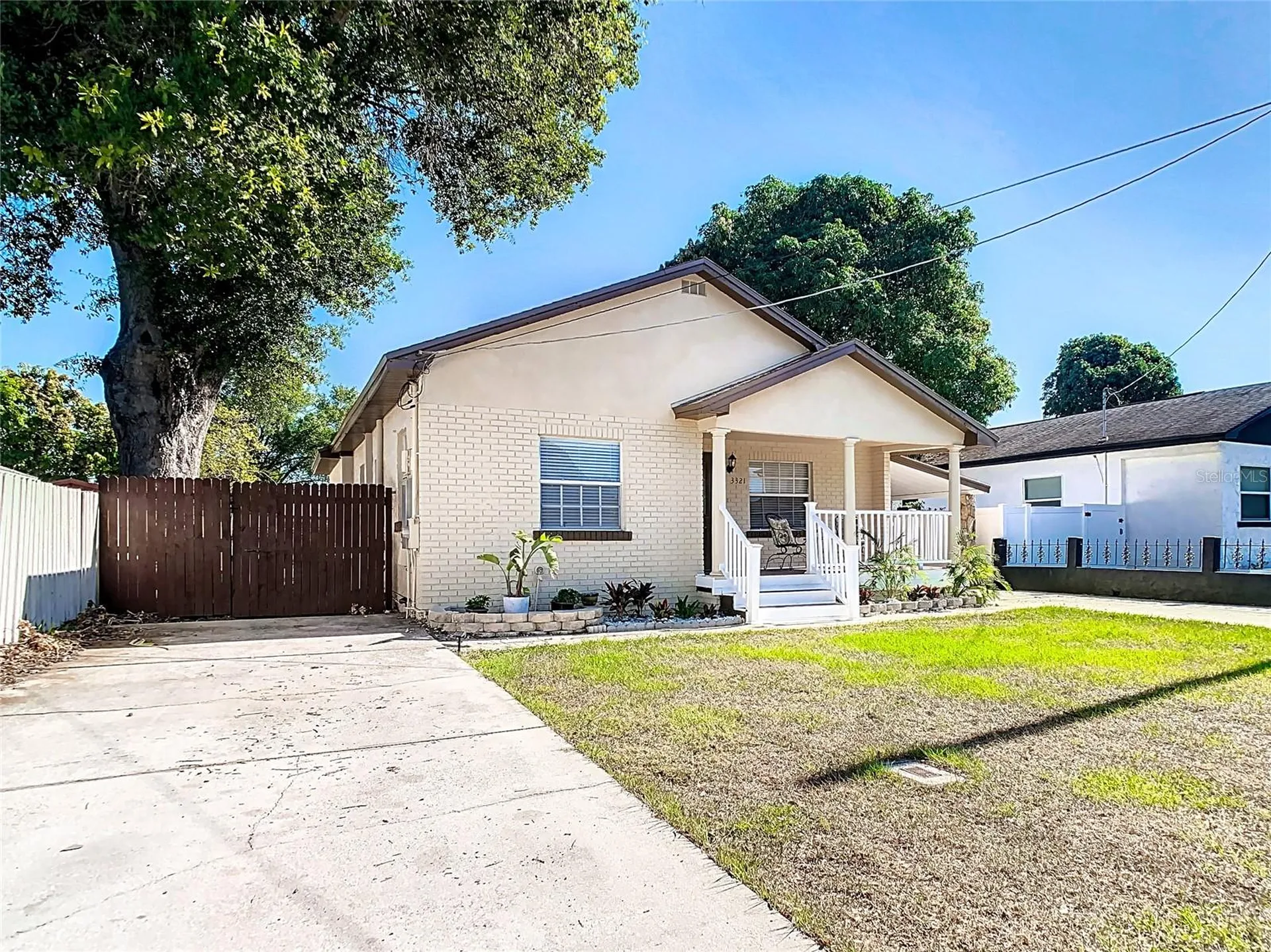 3321 W Aileen Street Tampa FL 33607