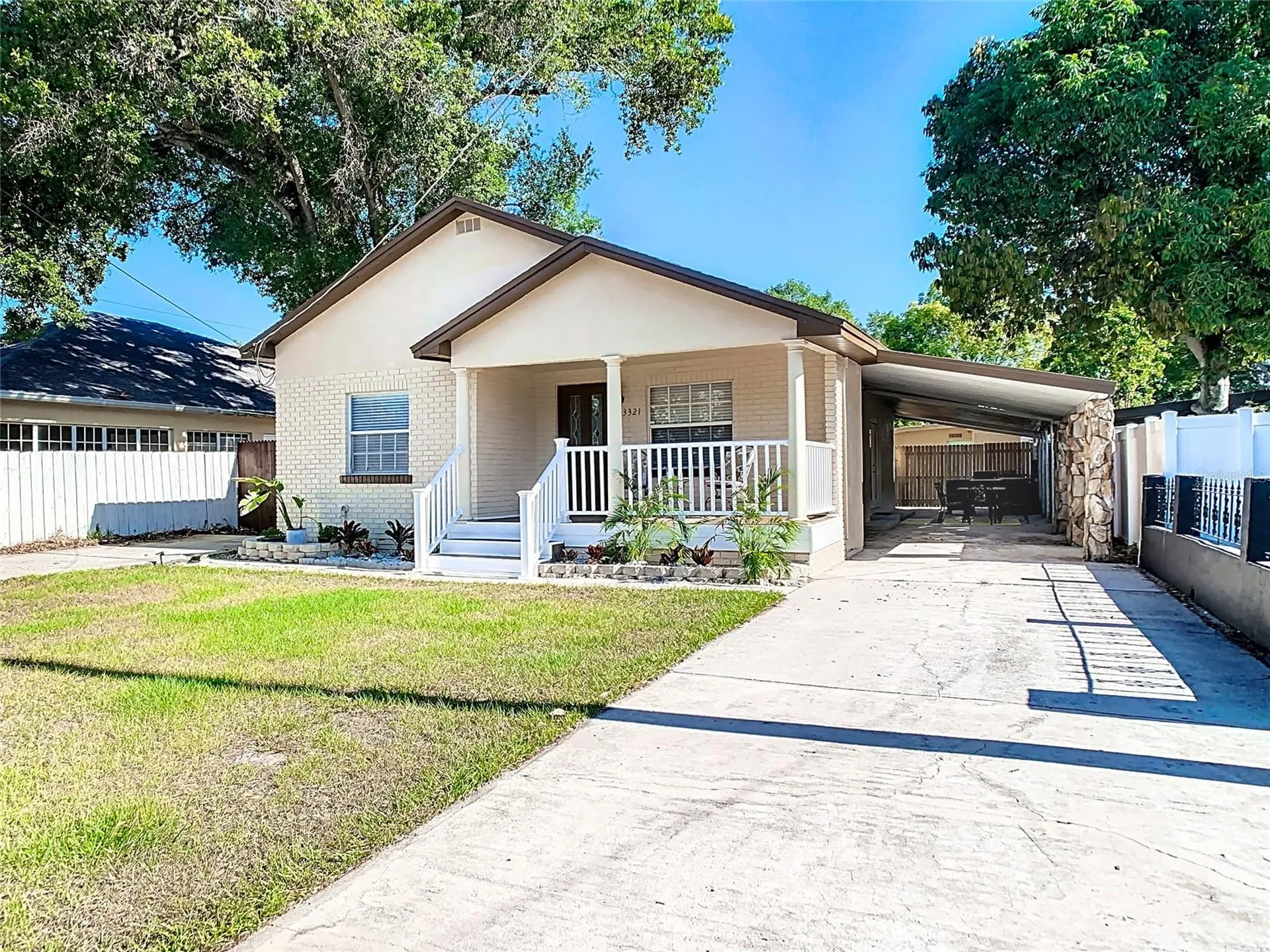 3321 W Aileen Street Tampa FL 33607