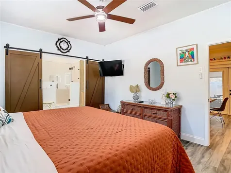3321 W Aileen Street Tampa FL 33607